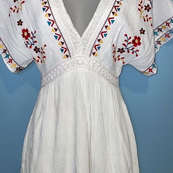 Blue Pair Embroidered Mini Dress - Picture 4 of 17